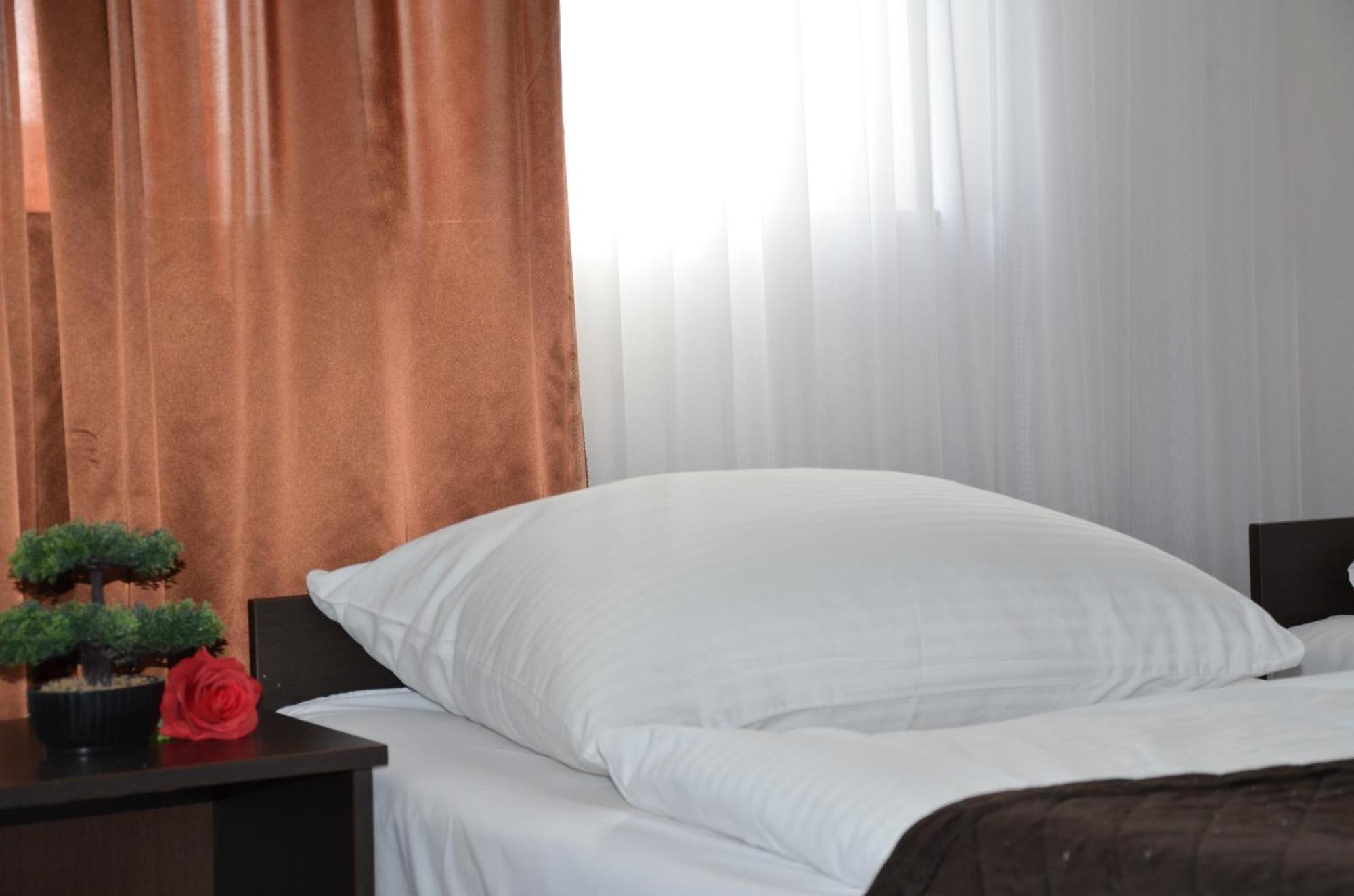 Hotel Junior 2 Krakow