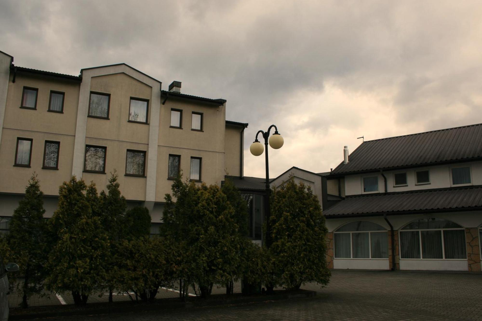 Junior 2 Hotel Krakov