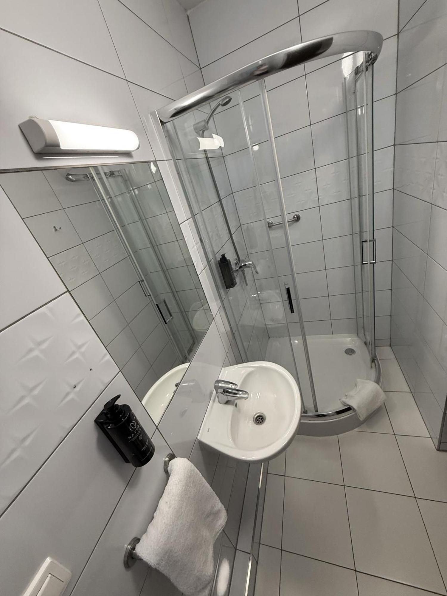 Junior 2 Hotel 3*
